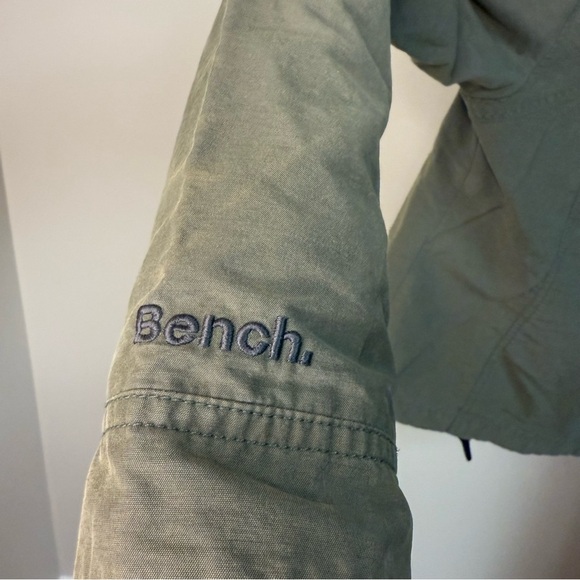 Bench Womens XL Olive Green Light Utility Zip Jacket | Minimalist Fall Staple - Picture 5 of 10